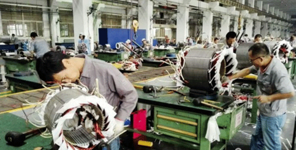 大干百天：向奋战在双节假期的西玛人致敬。