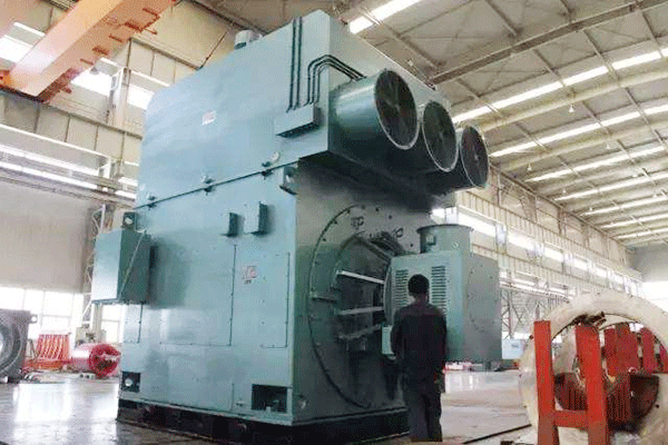 三相异步电动机的转矩指的是什么？