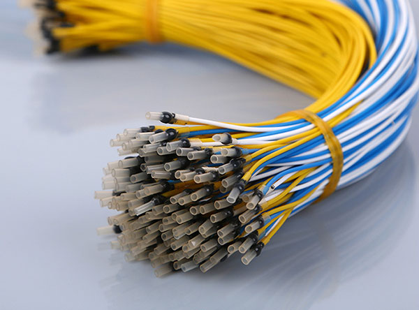 关于高压电机热敏电阻作用分析。